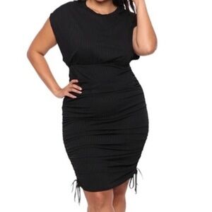 🟤NWT CURVY SENSE Plus Ribbed Ruched Bodycon Dress in Black 1X